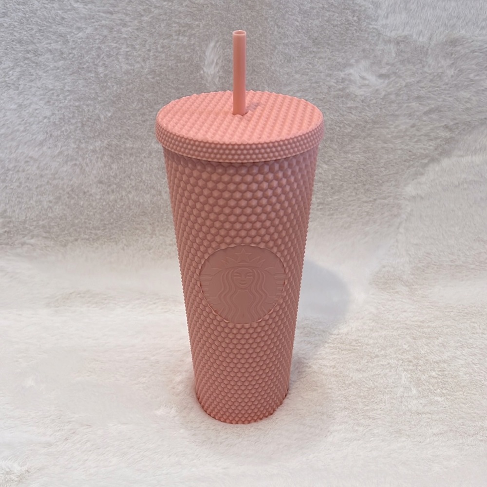 NWT Light pink studded tumbler